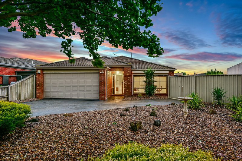 6 Brighton Place, Taylors Hill VIC 3037