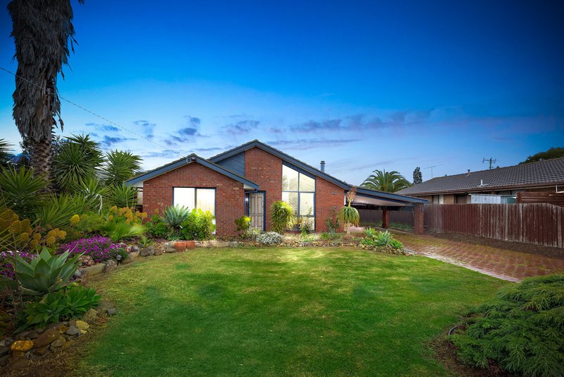 6 Brimpton Grove, Wyndham Vale VIC 3024