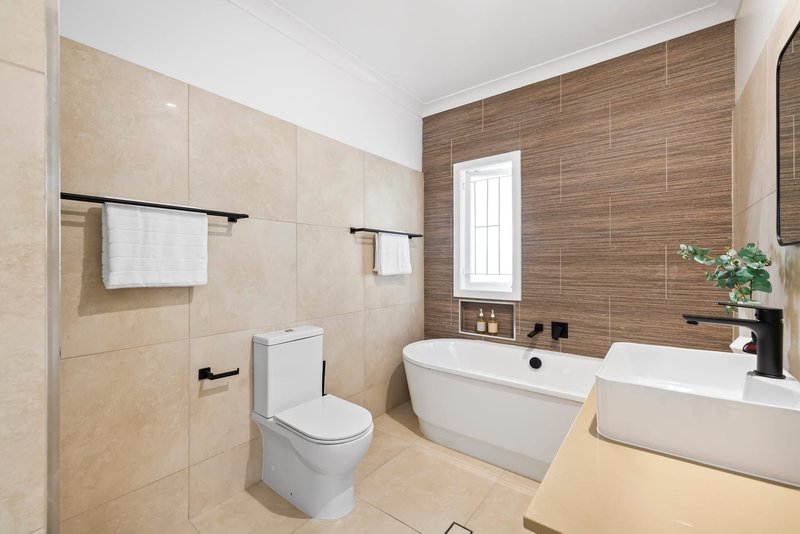 Photo - 6 Broadbent Street, Ashgrove QLD 4060 - Image 13