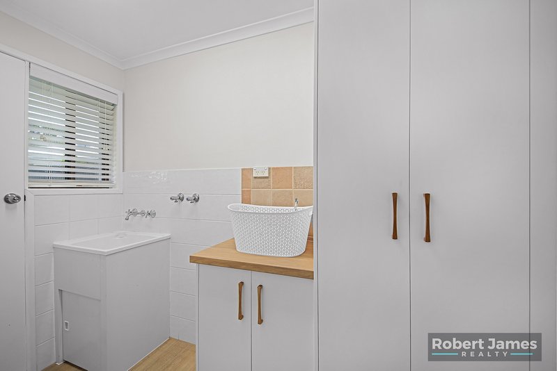 Photo - 6 Bromley Court, Tewantin QLD 4565 - Image 23