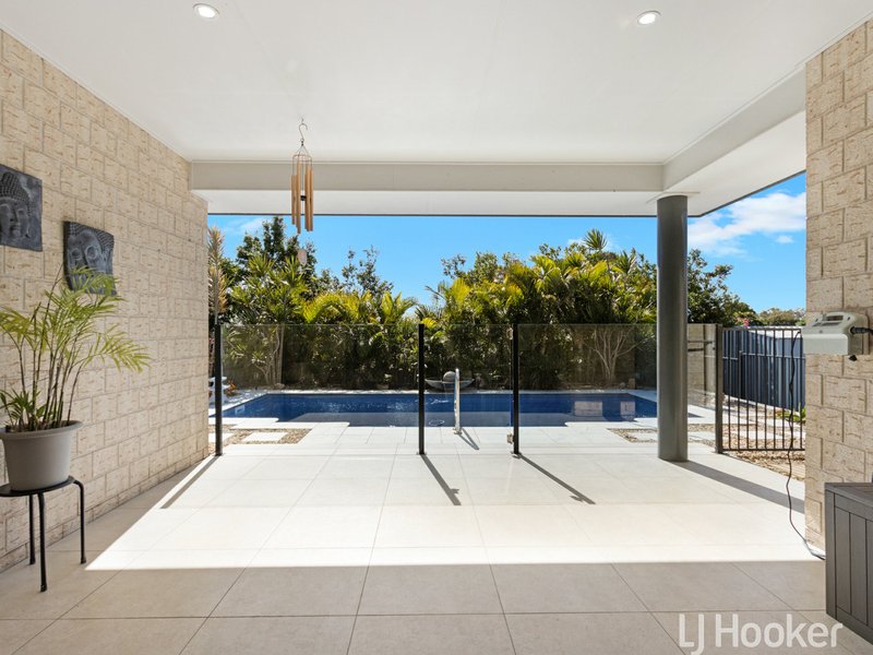 Photo - 6 Bronte Place, Urraween QLD 4655 - Image 15