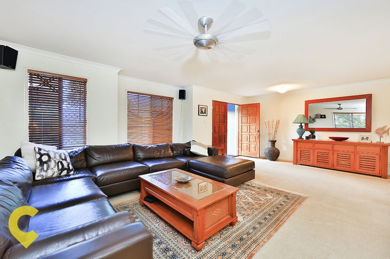 Photo - 6 Bryce Court, Redcliffe QLD 4020 - Image 5