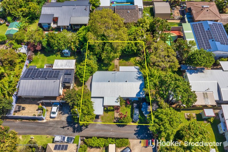 6 Bryce Lane, Labrador QLD 4215