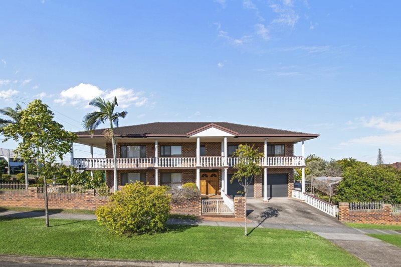 Photo - 6 Burn Street, Camp Hill QLD 4152 - Image 1