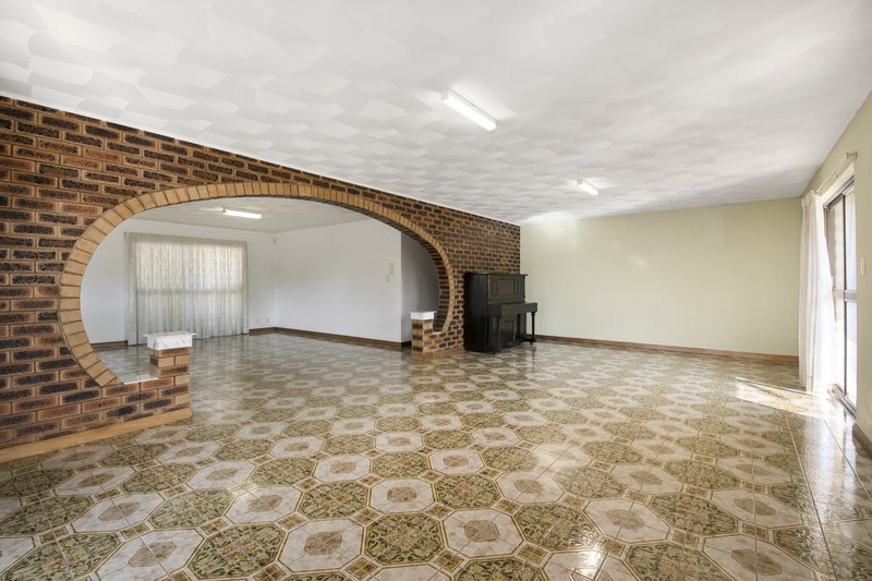 Photo - 6 Burn Street, Camp Hill QLD 4152 - Image 9