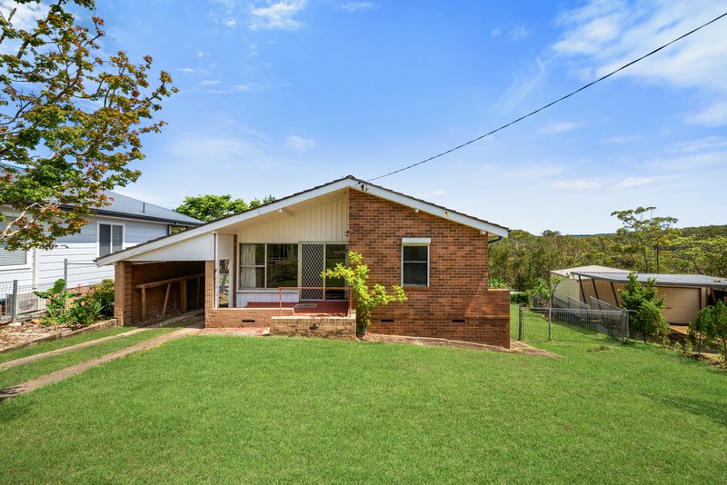 Photo - 6 Burns Place, Springwood NSW 2777 - Image 2