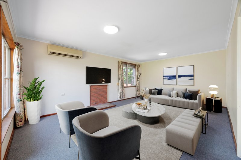 Photo - 6 Burns Place, Springwood NSW 2777 - Image 5