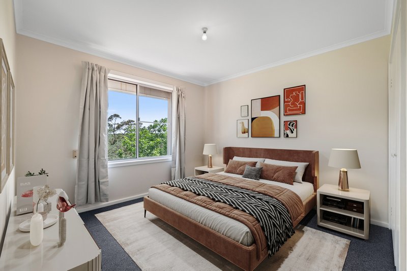 Photo - 6 Burns Place, Springwood NSW 2777 - Image 10