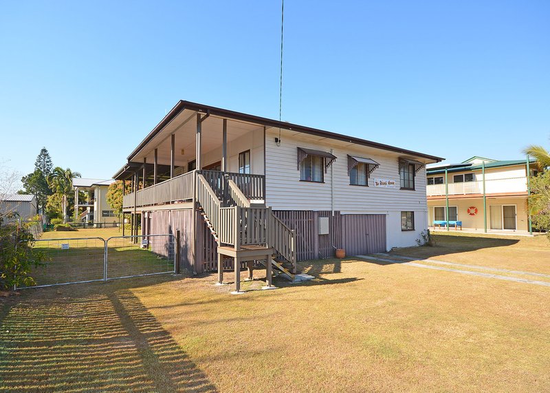 Photo - 6 Burrum Heads Rd , Burrum Heads QLD 4659 - Image 2