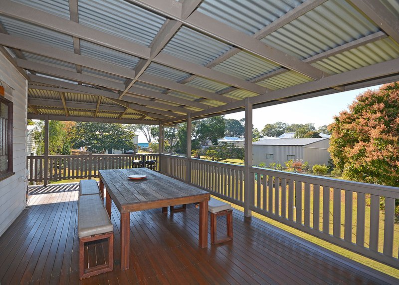 Photo - 6 Burrum Heads Rd , Burrum Heads QLD 4659 - Image 14