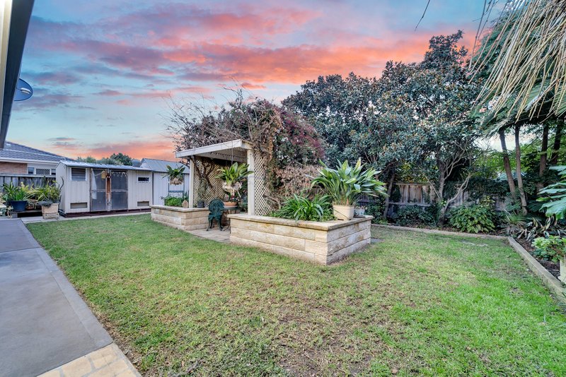 Photo - 6 Buttercup Lane, Point Cook VIC 3030 - Image 3