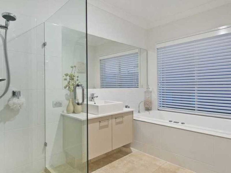 Photo - 6 Cabriolet Court, Upper Coomera QLD 4209 - Image 15