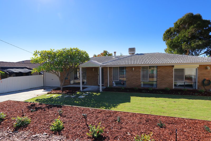 Photo - 6 Caird Place, Parkwood WA 6147 - Image 2