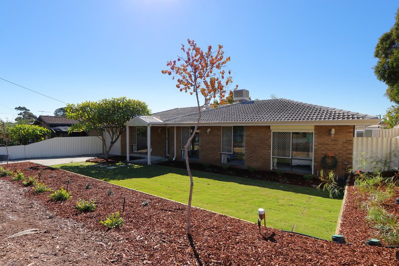 Photo - 6 Caird Place, Parkwood WA 6147 - Image 5