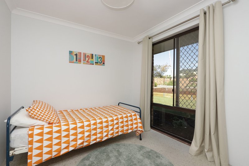 Photo - 6 Caird Place, Parkwood WA 6147 - Image 8