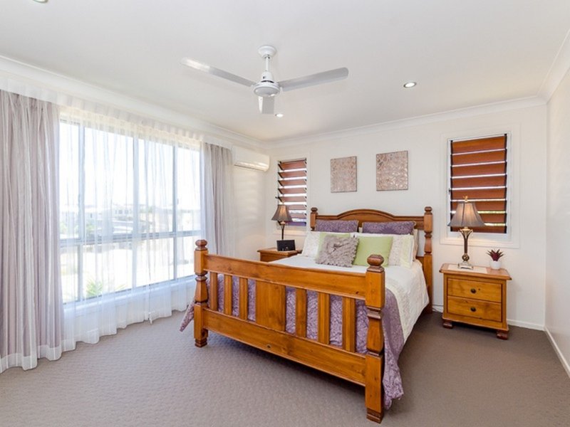 Photo - 6 Caitlin Court, Boyne Island QLD 4680 - Image 8