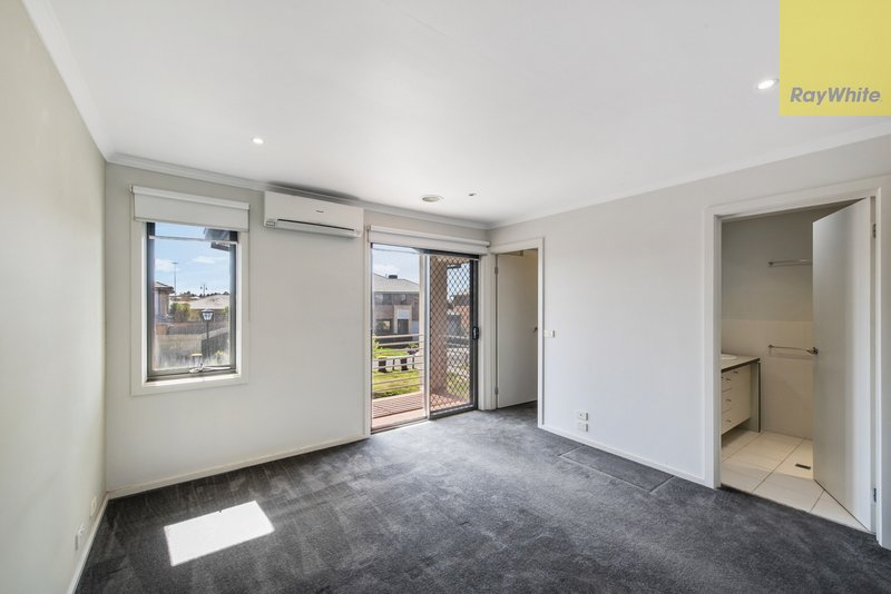 Photo - 6 Callista Circuit, Taylors Hill VIC 3037 - Image 8