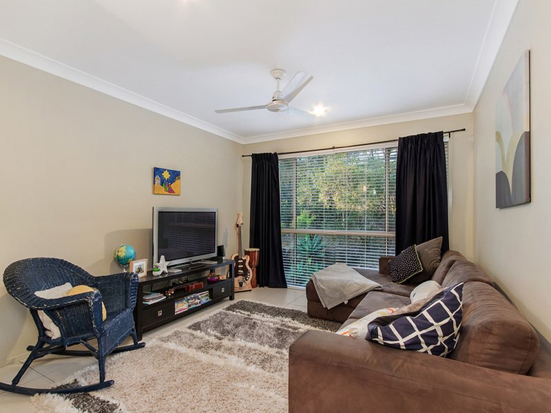 Photo - 6 Calypso Court, Oxenford QLD 4210 - Image 8