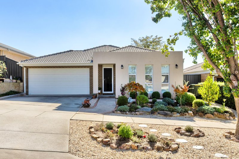 Photo - 6 Calyute Street, Bonner ACT 2914 - Image 1