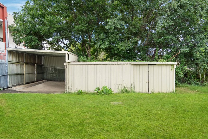 Photo - 6 Cameron Street, Redbank Plains QLD 4301 - Image 17