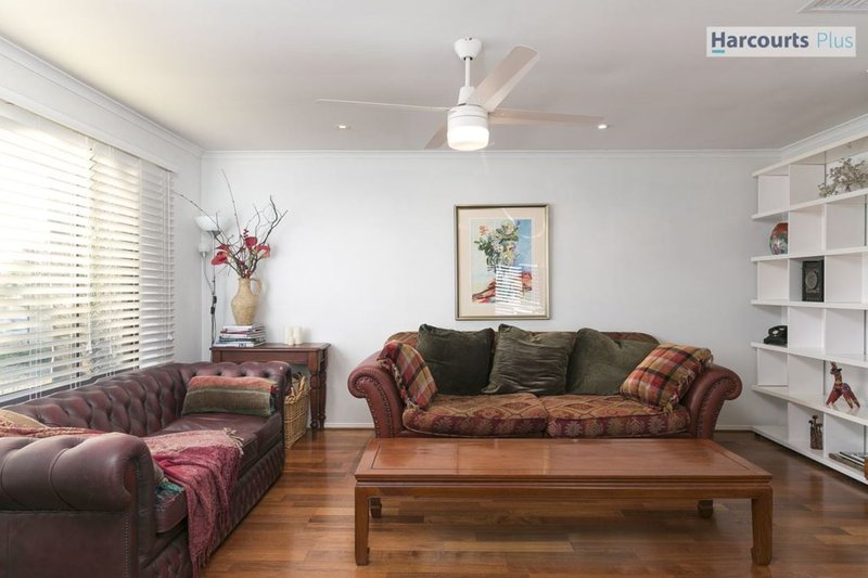 Photo - 6 Camille Street, Hallett Cove SA 5158 - Image 2