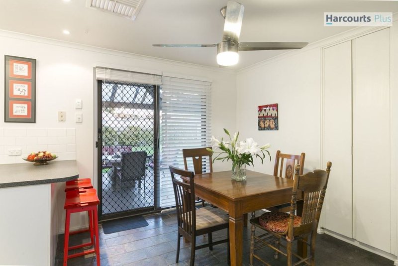 Photo - 6 Camille Street, Hallett Cove SA 5158 - Image 5