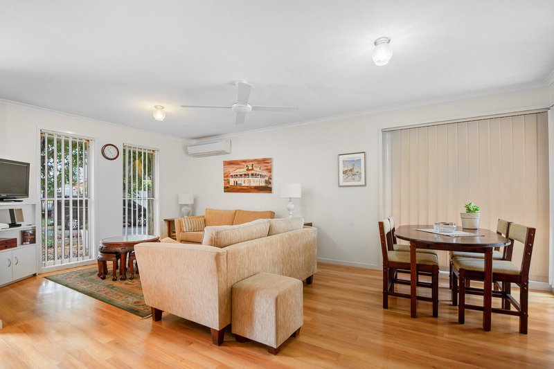 Photo - 6 Camphor Laurel Close, Fitzgibbon QLD 4018 - Image 3