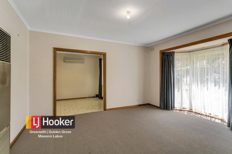 Photo - 6 Canterbury Crescent, Valley View SA 5093 - Image 4