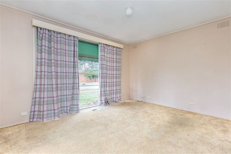 Photo - 6 Caper Court, Mulgrave VIC 3170 - Image 6