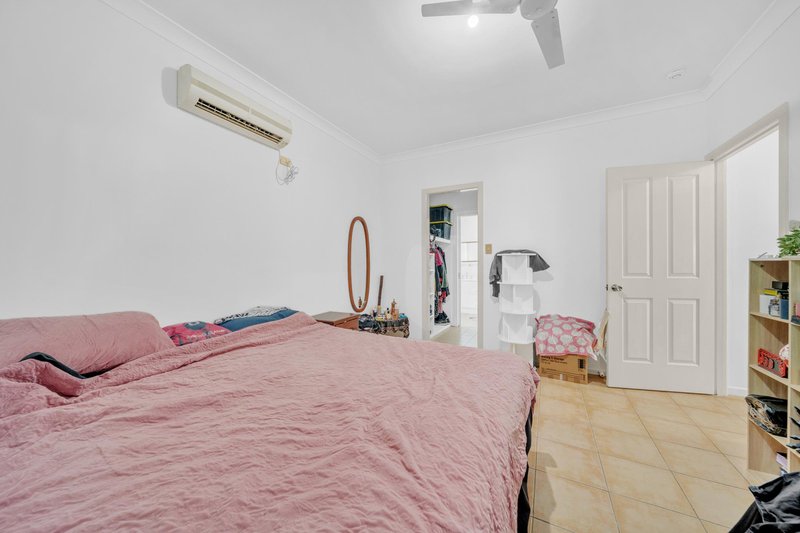 Photo - 6 Carbeen Place, Emerald QLD 4720 - Image 14