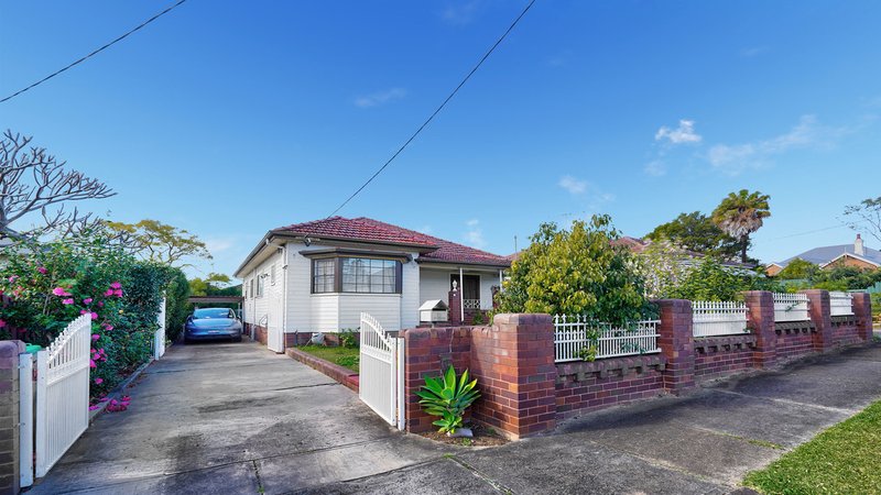 Photo - 6 Carrington Street, Parramatta NSW 2150 - Image 1