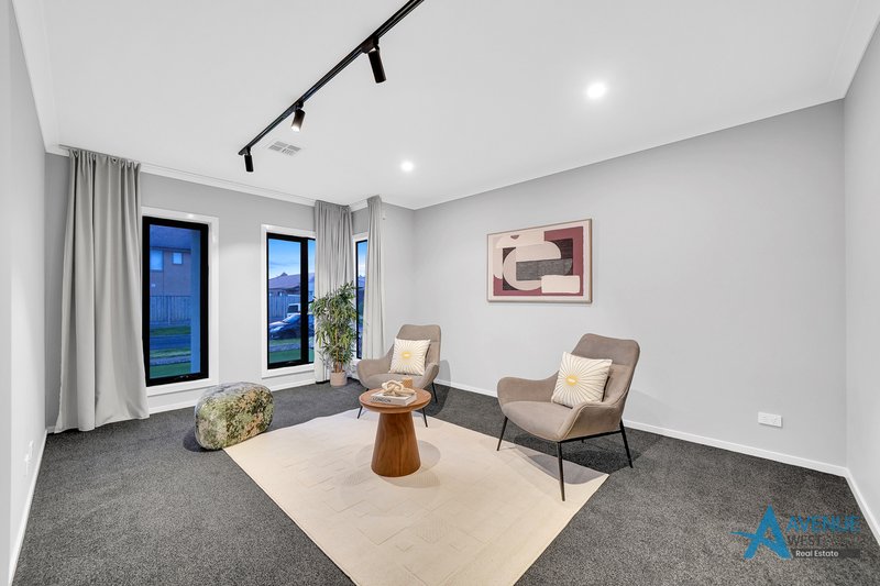 Photo - 6 Cascade Drive, Aintree VIC 3336 - Image 3