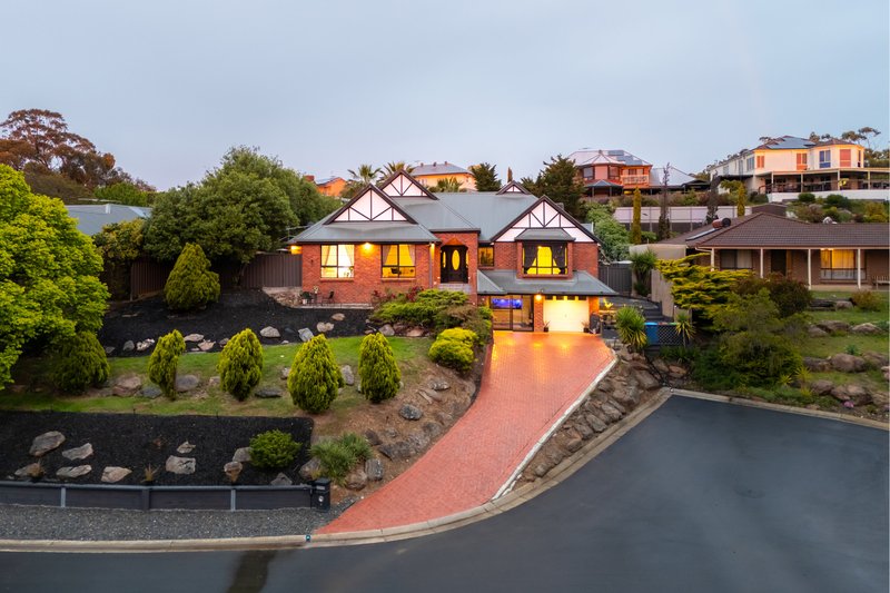 Photo - 6 Caspian Court, Woodcroft SA 5162 - Image 2