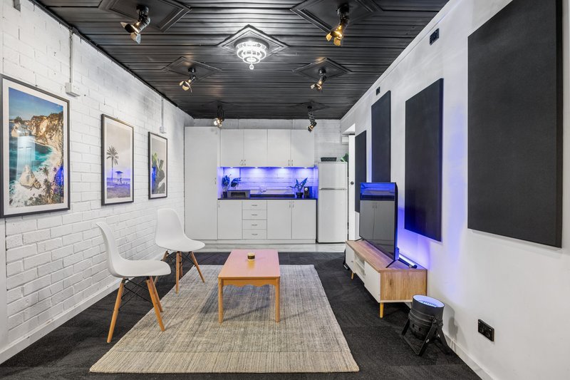 Photo - 6 Caspian Court, Woodcroft SA 5162 - Image 21