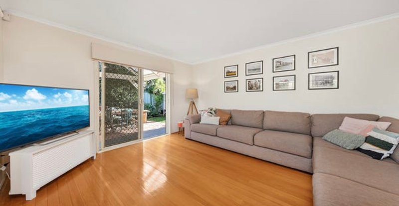 Photo - 6 Castlemaine Way, Caroline Springs VIC 3023 - Image 16