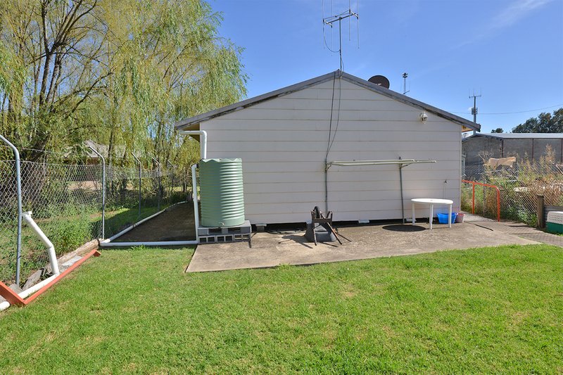 Photo - 6 Castlereagh Street, Coonabarabran NSW 2357 - Image 8