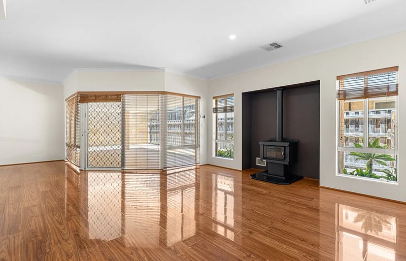 Photo - 6 Cave Loop, Yanchep WA 6035 - Image 3