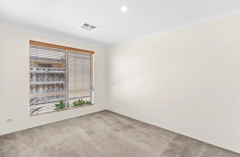 Photo - 6 Cave Loop, Yanchep WA 6035 - Image 8
