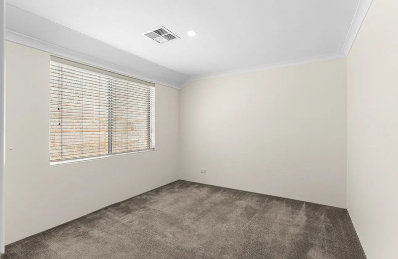 Photo - 6 Cave Loop, Yanchep WA 6035 - Image 9