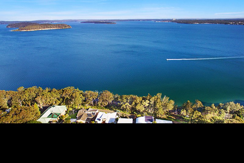 Photo - 6 Cecil Avenue, Wangi Wangi NSW 2267 - Image 2