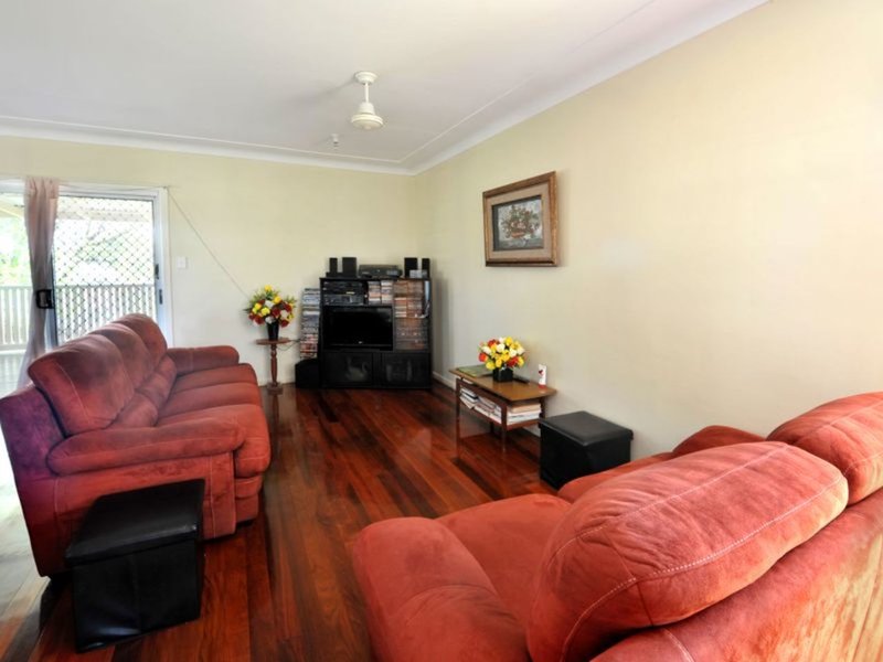 Photo - 6 Cedar Street, Cannon Hill QLD 4170 - Image 5