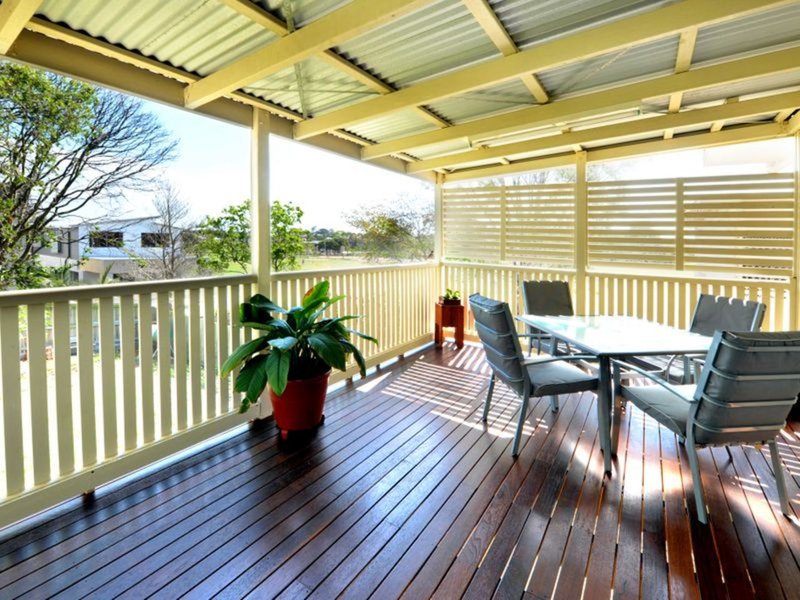 Photo - 6 Cedar Street, Cannon Hill QLD 4170 - Image 10