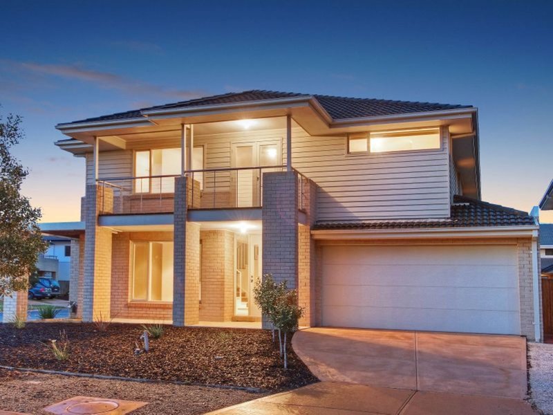 6 Celebration Drive, Sanctuary Lakes VIC 3030