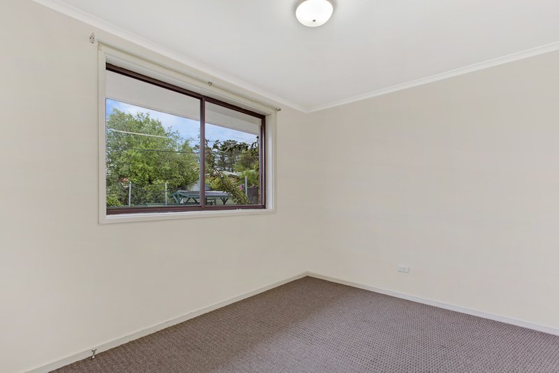 Photo - 6 Centaurus Street, Giralang ACT 2617 - Image 10