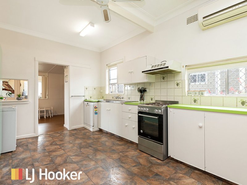 Photo - 6 Central Avenue, South Tamworth NSW 2340 - Image 4