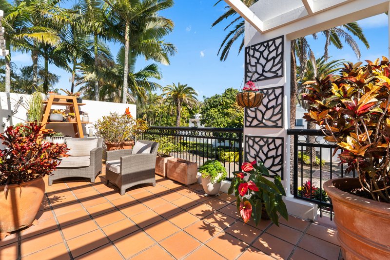 Photo - 6 Central/100 Cotlew Street East , Southport QLD 4215 - Image 9