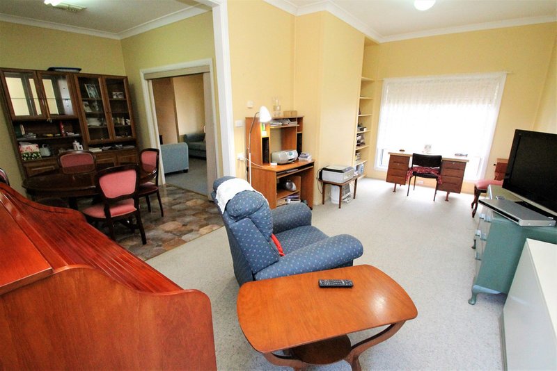 Photo - 6 Centre Street, Quirindi NSW 2343 - Image 4