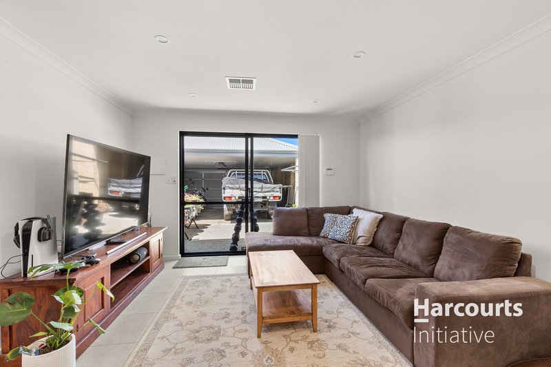 Photo - 6 Cerise Way, Brabham WA 6055 - Image 11