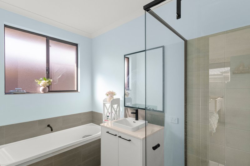 Photo - 6 Chadstone Way, Baldivis WA 6171 - Image 5
