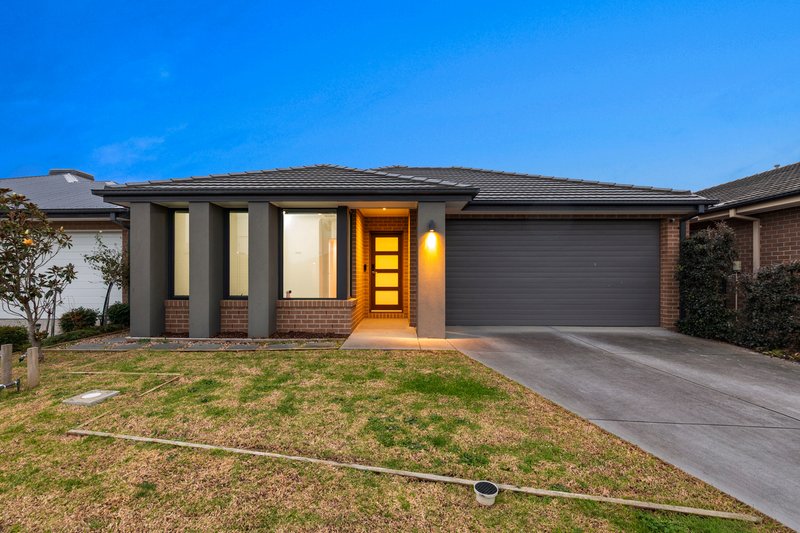 Photo - 6 Chaffey Grove, Officer South VIC 3809 - Image 1